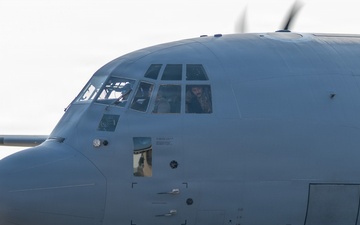 317th Airlift Wing returns home from deployment