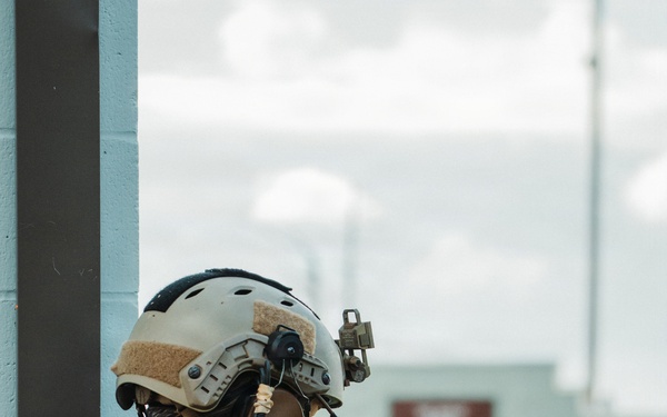 Western Strike integrates training for conventional and unconventional forces at JBLM