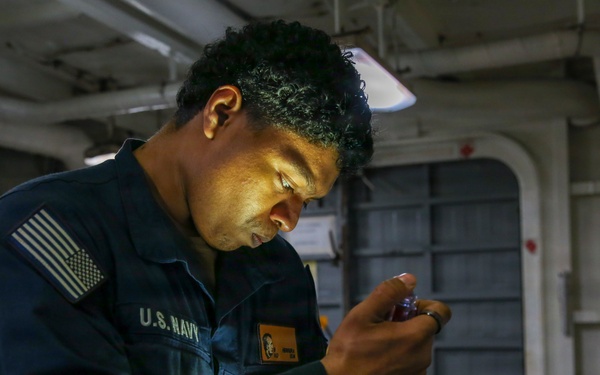 USS Abraham Lincoln (CVN 72) Supports Operation Epic Fury