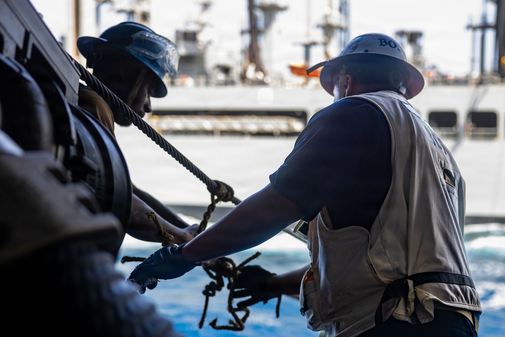 Abraham Lincoln Prepares for a Fueling-at-Sea with USNS John Lewis