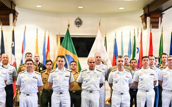 IADC Hosts Brazilian Navy Commander for Academic Presentation and Recognition Ceremony