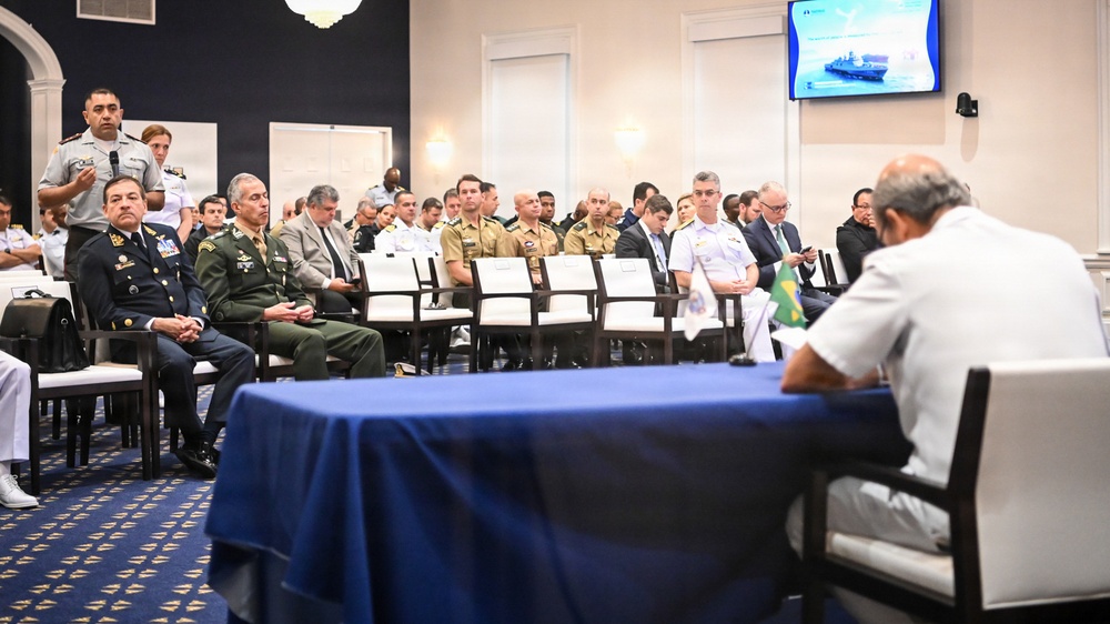 IADC Hosts Brazilian Navy Commander for Academic Presentation and Recognition Ceremony