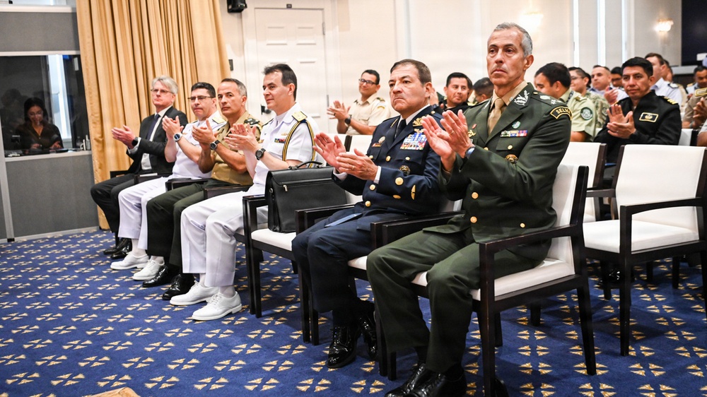 IADC Hosts Brazilian Navy Commander for Academic Presentation and Recognition Ceremony