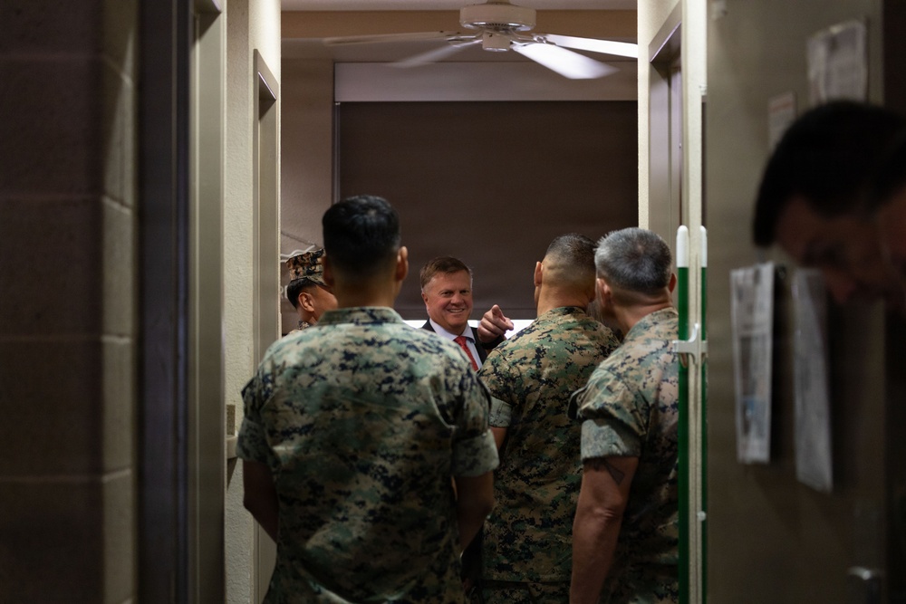 Assistant Secretary of the Navy for Energy, Installations and Environment Visits I MEF