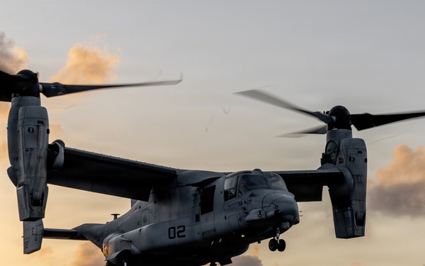22nd MEU (SOC) | USS Iwo Jima Conducts Flight Operations