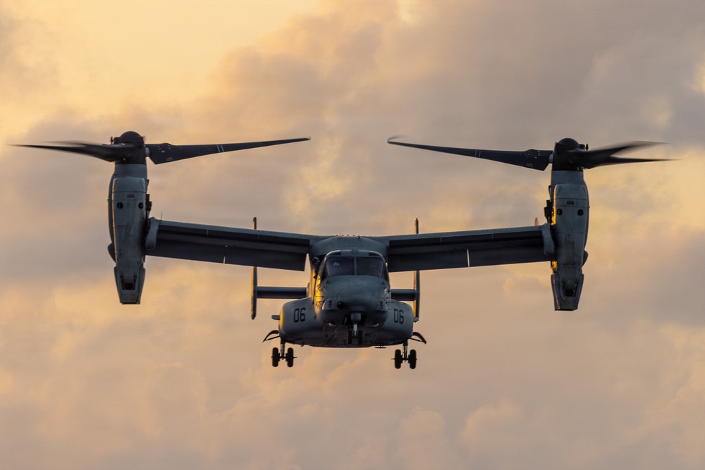 22nd MEU (SOC) | USS Iwo Jima Conducts Flight Operations