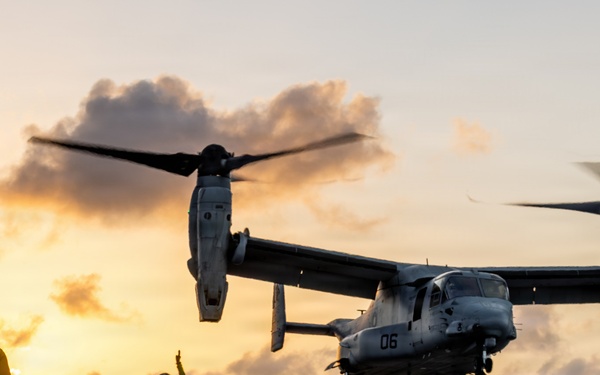 22nd MEU (SOC) | USS Iwo Jima Conducts Flight Operations