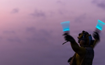 22nd MEU (SOC) | USS Iwo Jima Conducts Flight Operations