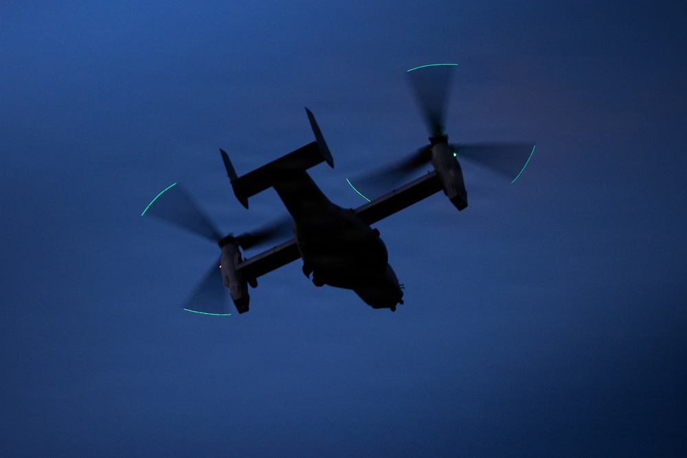 22nd MEU (SOC) | USS Iwo Jima Conducts Flight Operations