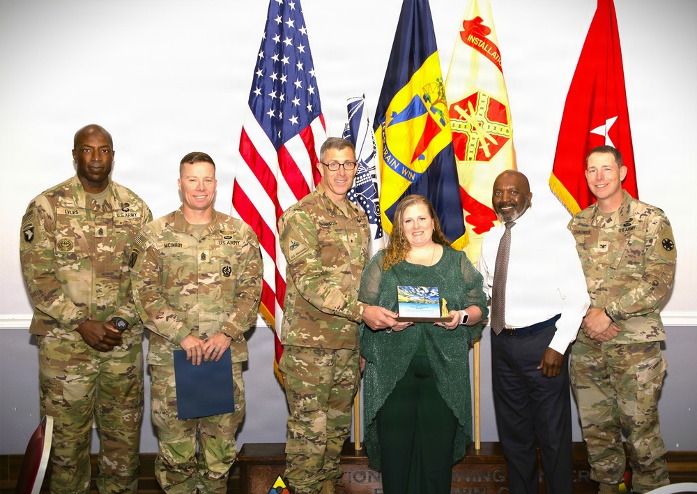 Lauralee Redbrook, FMWR Volunteer of the Year