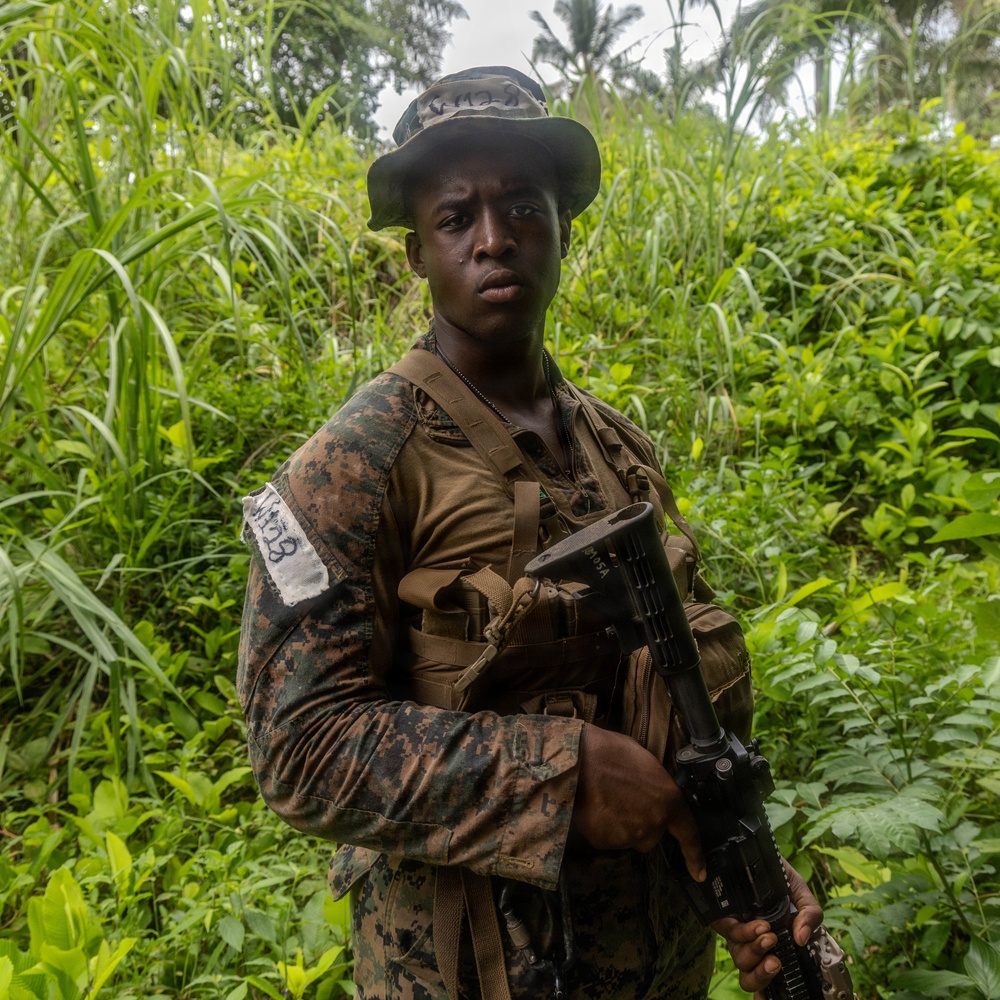 Jungle Operations Training Course - Panama 26-5: Jungle Spotlights