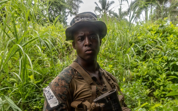 Jungle Operations Training Course - Panama 26-5: Jungle Spotlights