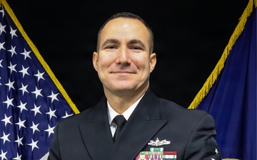 Senior Chief Musician Justin Glenn