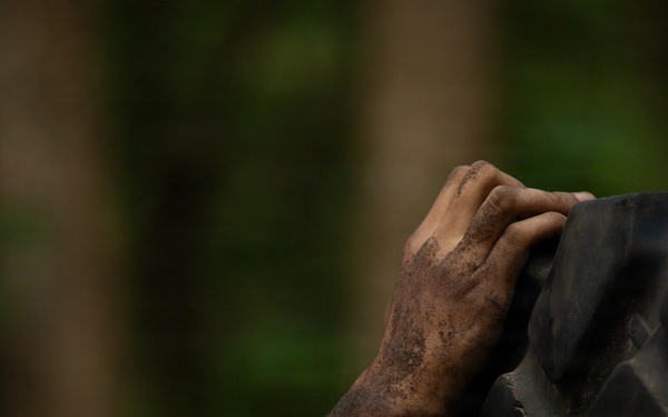 2nd Marine Logistics Group Improves Combat Readiness with Endurance Course