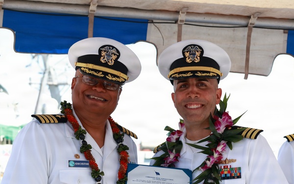 USS Carl M. Levin Holds Change of Command Ceremony