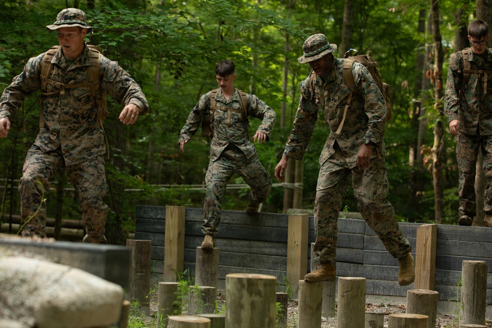 2nd Marine Logistics Group Improves Combat Readiness with Endurance Course