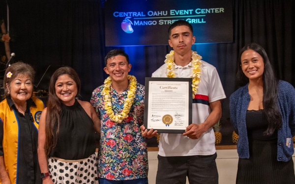 Wahiawa Lions Club honors Schofield Barracks military police Soldier as outstanding military first responder