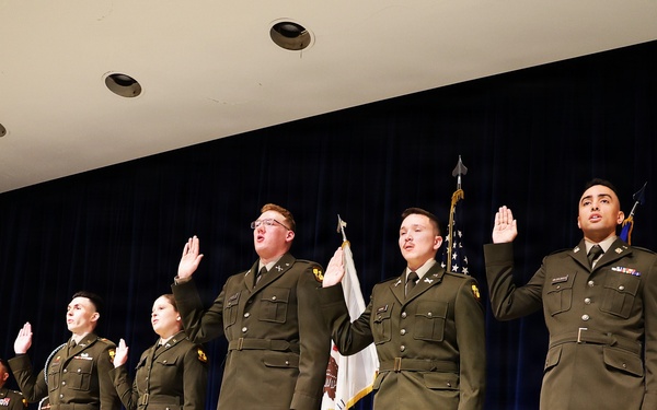 Illinois National Guard Leaders Welcome 10 New Second Lieutenants During Spring ROTC Commissioning Ceremonies