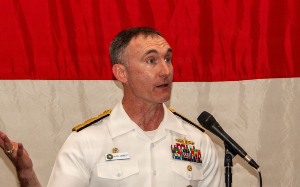 USS Essex hosts Los Angeles Fleet Week Reception