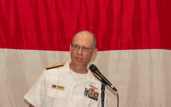 USS Essex hosts Los Angeles Fleet Week Reception