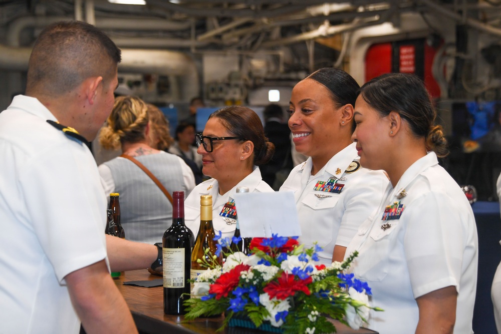 USS Essex hosts Los Angeles Fleet Week Reception