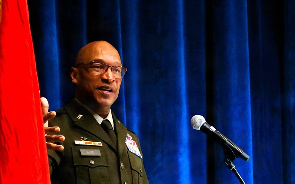 Illinois National Guard Leaders Welcome 10 New Second Lieutenants During Spring ROTC Commissioning Ceremonies
