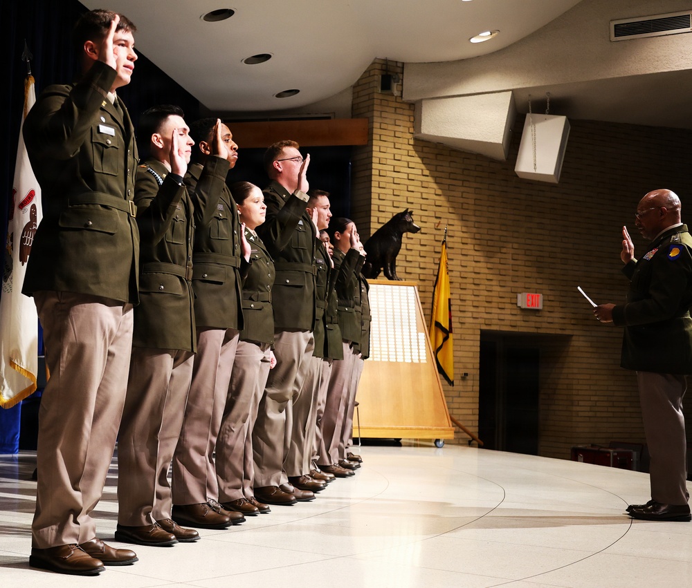 Illinois National Guard Leaders Welcome 10 New Second Lieutenants During Spring ROTC Commissioning Ceremonies