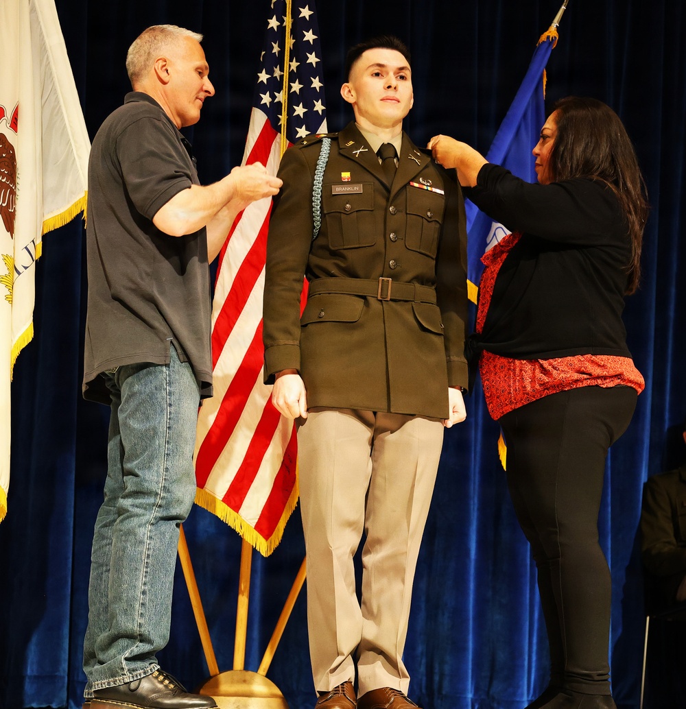Illinois National Guard Leaders Welcome 10 New Second Lieutenants During Spring ROTC Commissioning Ceremonies