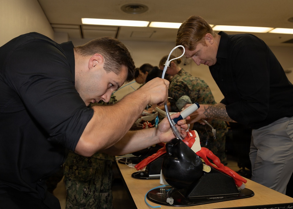 III Marine Expeditionary Force Medical Battalion hosts Emergency Airway Course