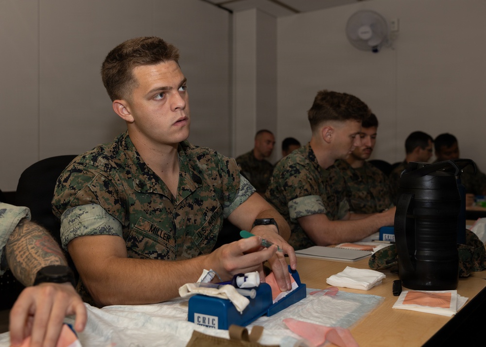 III Marine Expeditionary Force Medical Battalion hosts Emergency Airway Course