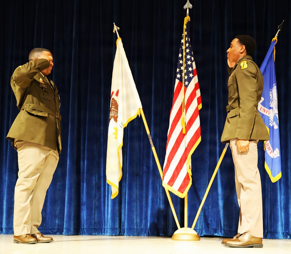 Illinois National Guard Leaders Welcome 10 New Second Lieutenants During Spring ROTC Commissioning Ceremonies