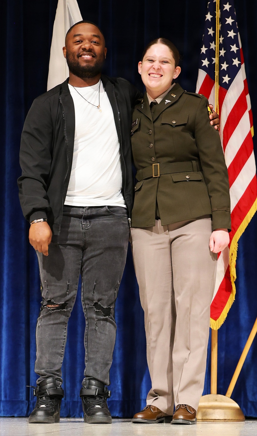 Illinois National Guard Leaders Welcome 10 New Second Lieutenants During Spring ROTC Commissioning Ceremonies