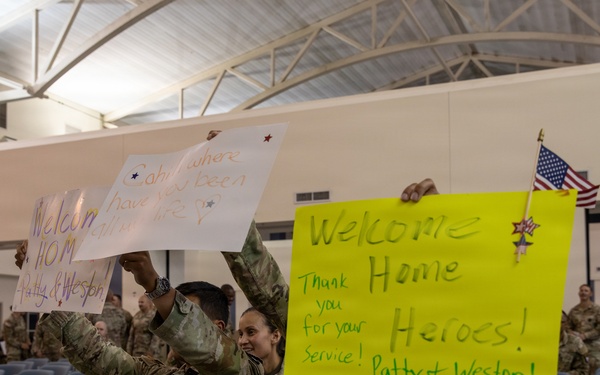 101st HHBN Soldiers return from Border Mission