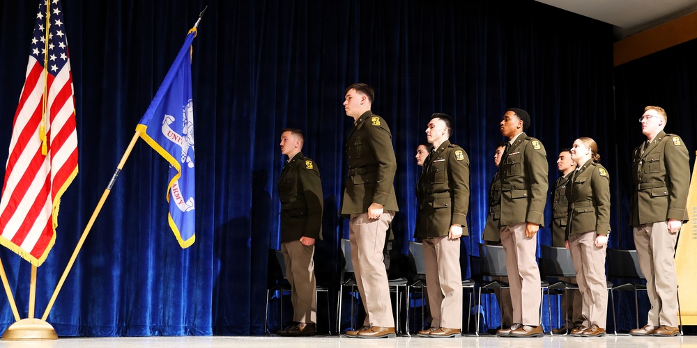 Illinois National Guard Leaders Welcome 10 New Second Lieutenants During Spring ROTC Commissioning Ceremonies