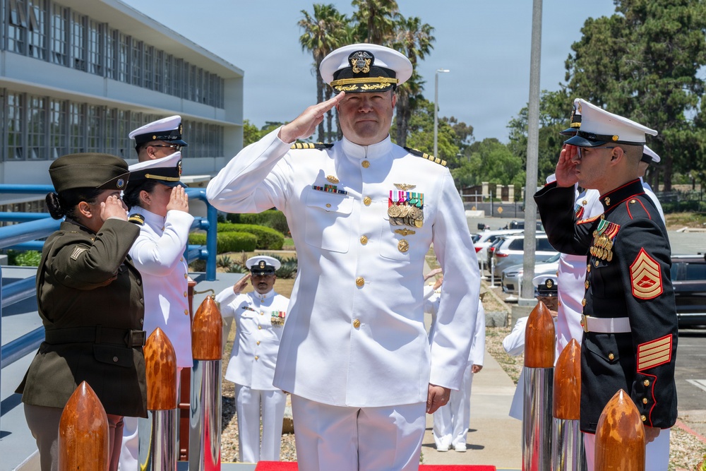 NIWC Pacific welcomes De Soto, bids farewell to McKenna