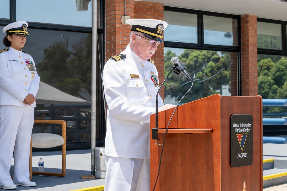 NIWC Pacific welcomes De Soto, bids farewell to McKenna