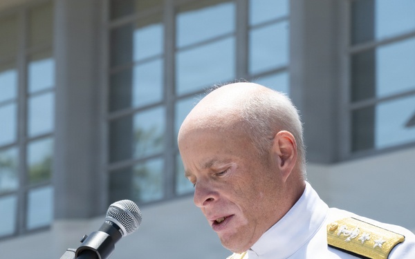NIWC Pacific welcomes De Soto, bids farewell to McKenna