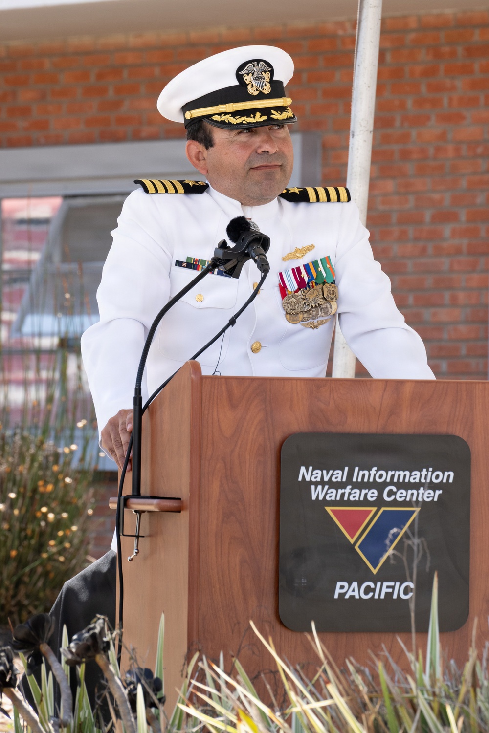 NIWC Pacific welcomes De Soto, bids farewell to McKenna