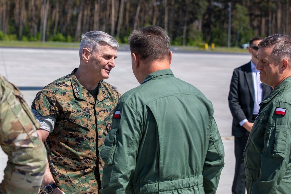 Vice Chairman of the Joint Chiefs of Staff visits rotational V Corps unit in Poland