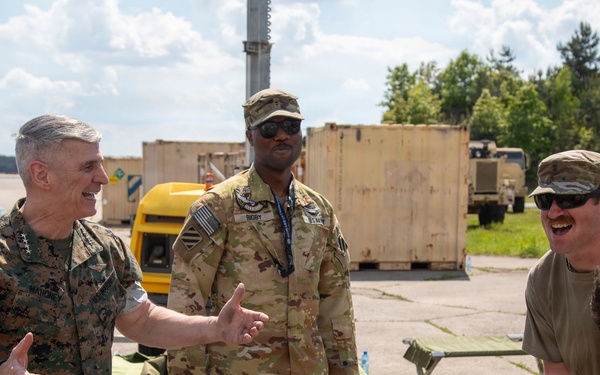 Vice Chairman of the Joint Chiefs of Staff visits rotational V Corps unit in Poland