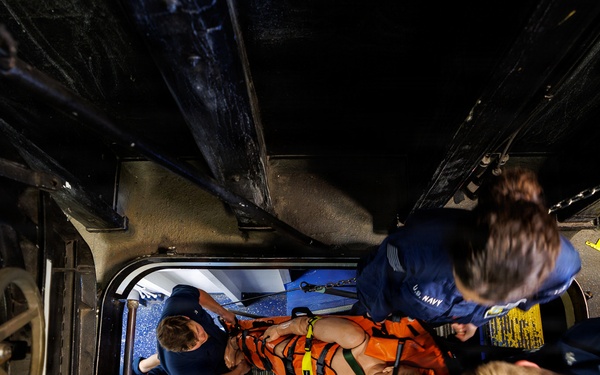 Mount Whitney, HSC-28 Conduct Casualty Evacuation Training