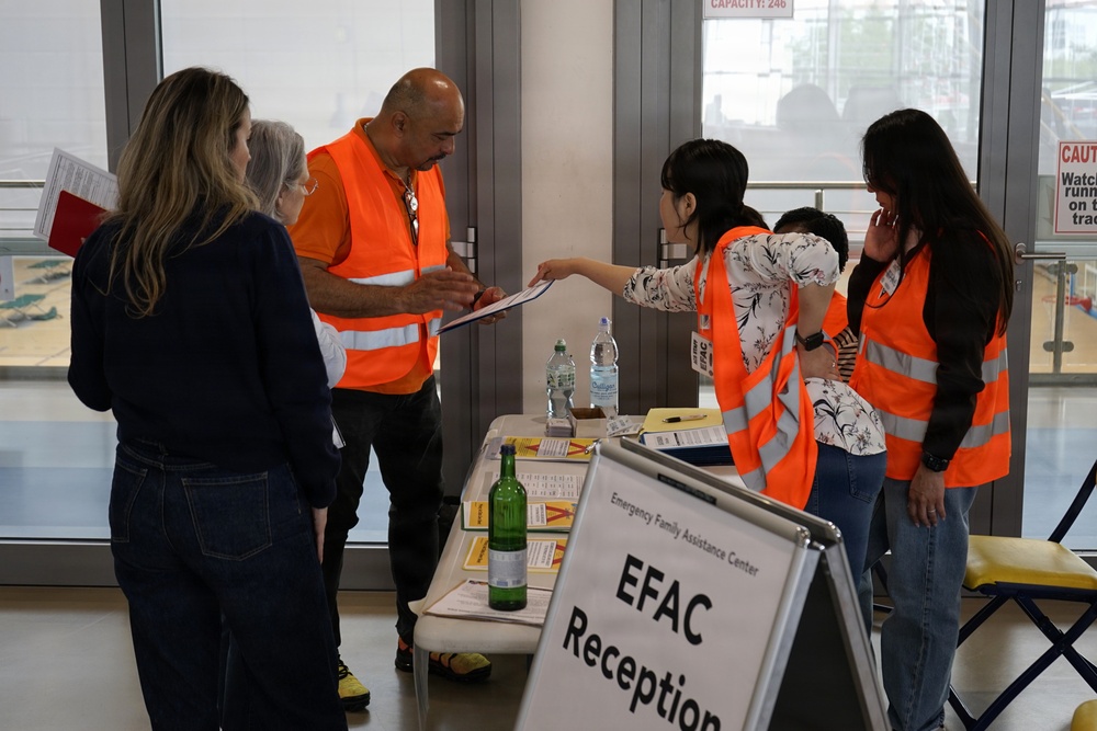 Garrison Wiesbaden empowers readiness through family assistance center training