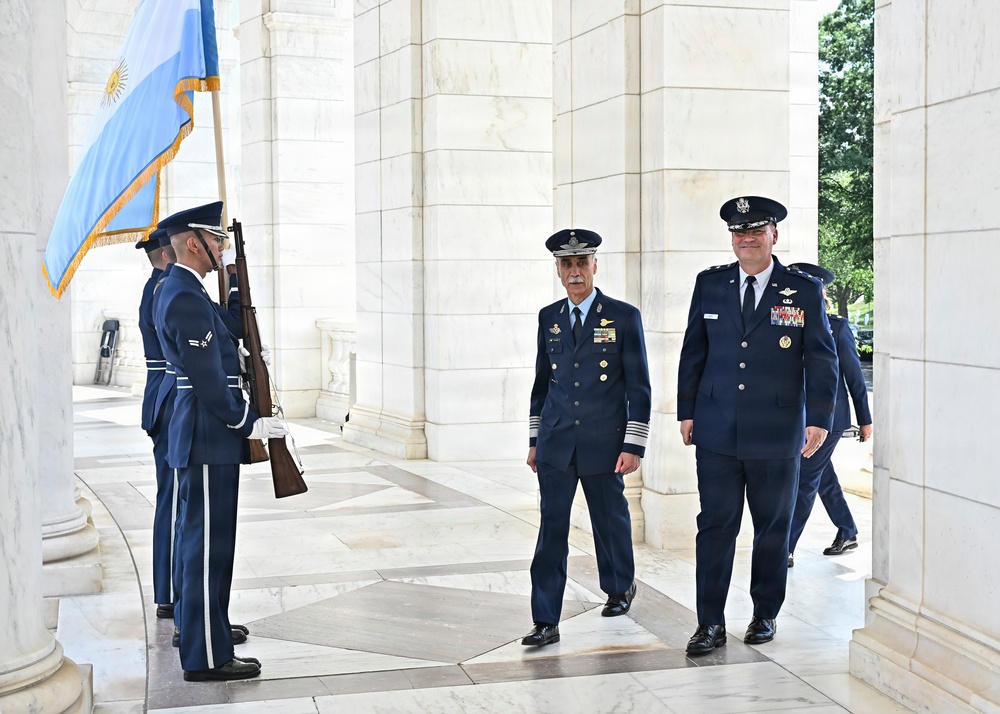 Argentina counterpart visit wreath laying