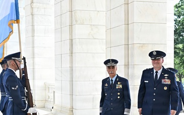 Argentina counterpart visit wreath laying