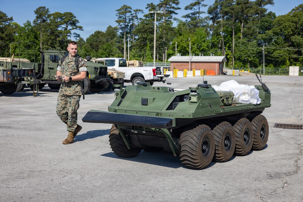 U.S. Marines Field Test Expeditionary Warfighting Equipment