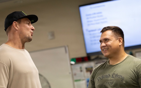 Gronk Visits Walter Reed