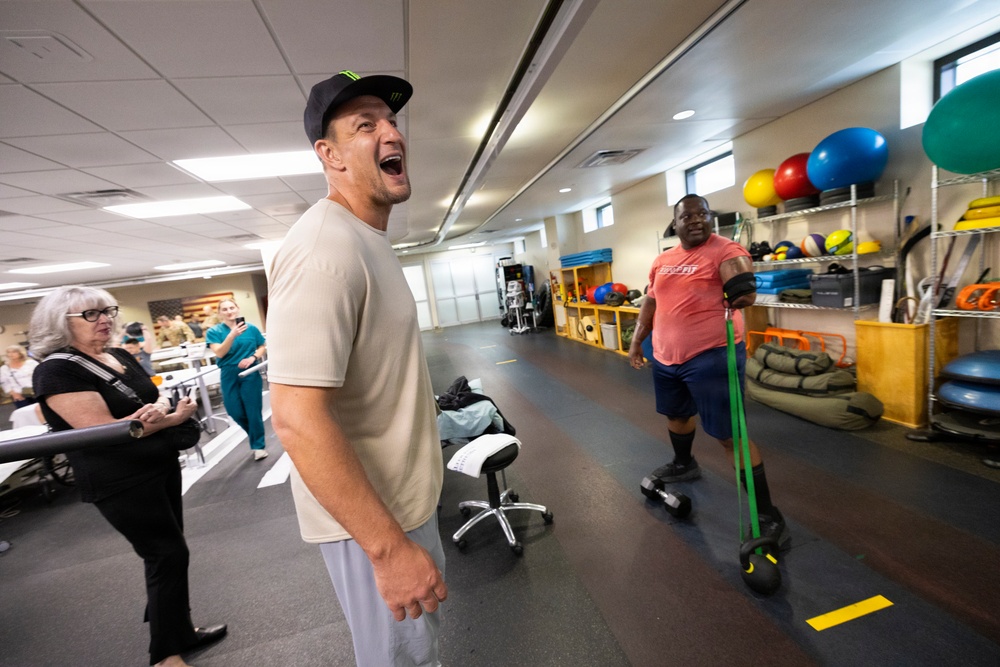 Gronk Visits Walter Reed