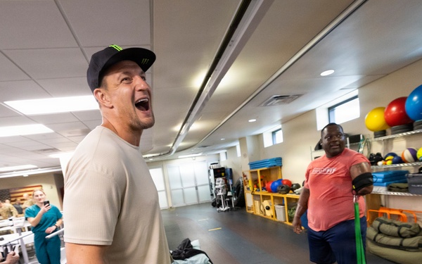 Gronk Visits Walter Reed