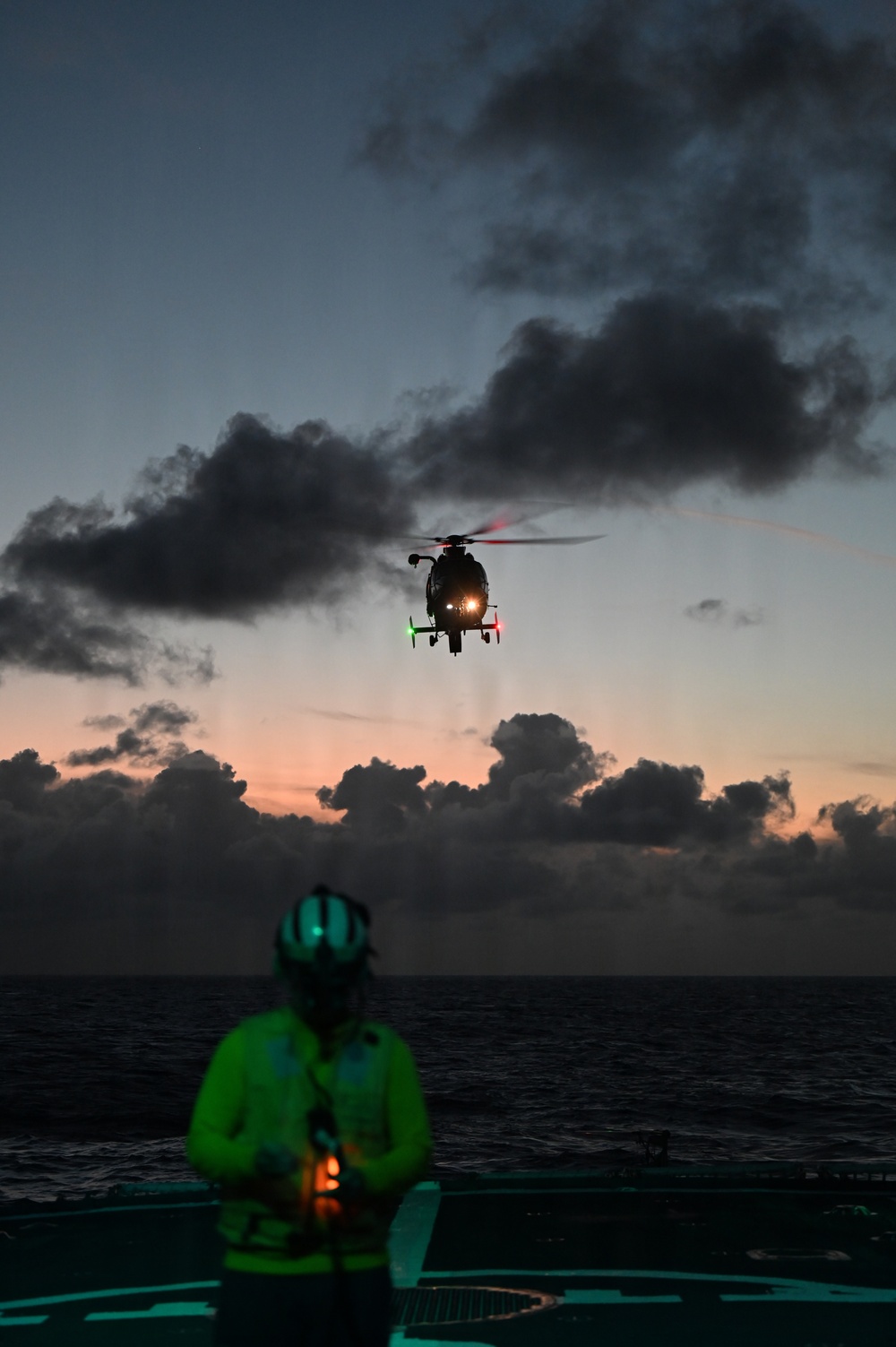 USCGC Mohawk completes flight training ahead of America 250 events
