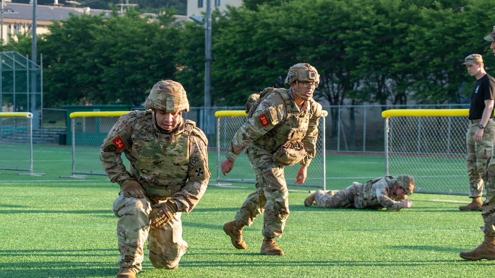 E3B Soldiers Endure EPFA Test at Camp Casey